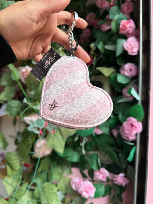 Monedero de corazón a rayas